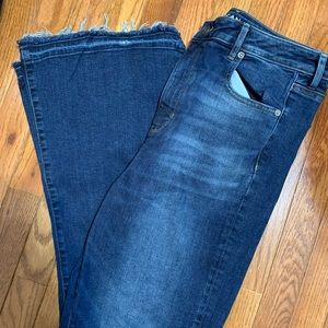 American eagle women’s flare jeans